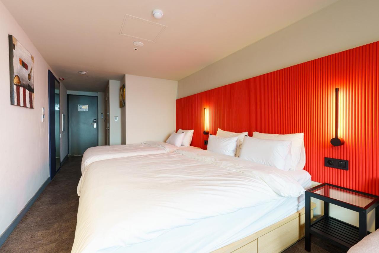 Little Prince Hotel Gunsan Extérieur photo